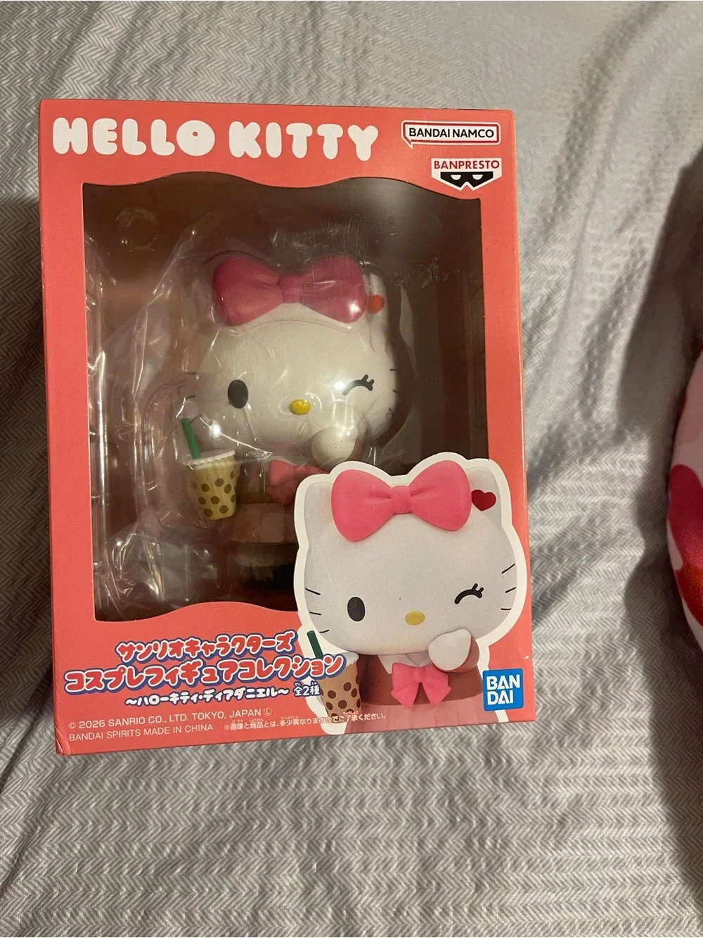 Hello Kitty Pink Bow Figure by Bandai Namco Banpresto - Pink & White